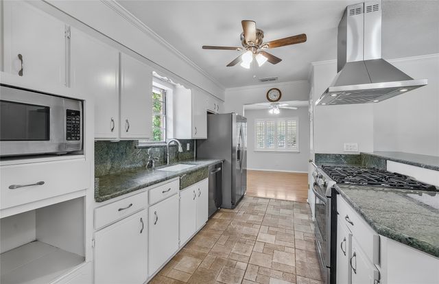 6645 Lange Circle, Dallas, TX 75214