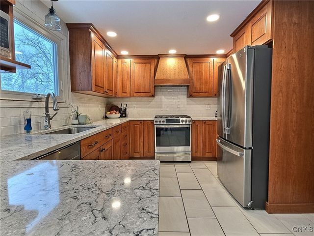 4815 Williamson Road, Marion, NY 14505