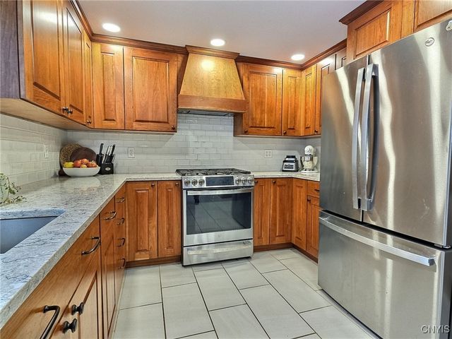 4815 Williamson Road, Marion, NY 14505