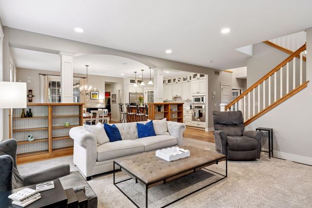 2934 Bobcat Trail NW, Prior Lake, MN 55372