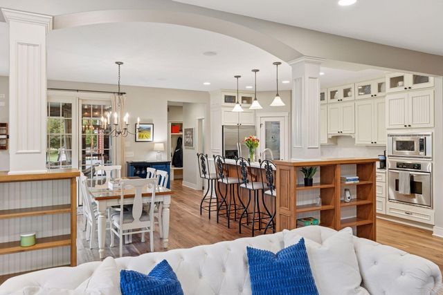 2934 Bobcat Trail NW, Prior Lake, MN 55372