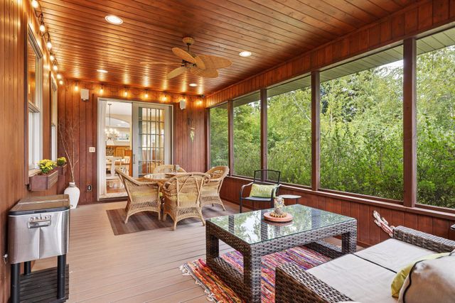 2934 Bobcat Trail NW, Prior Lake, MN 55372