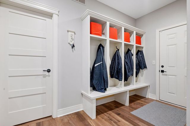 2934 Bobcat Trail NW, Prior Lake, MN 55372