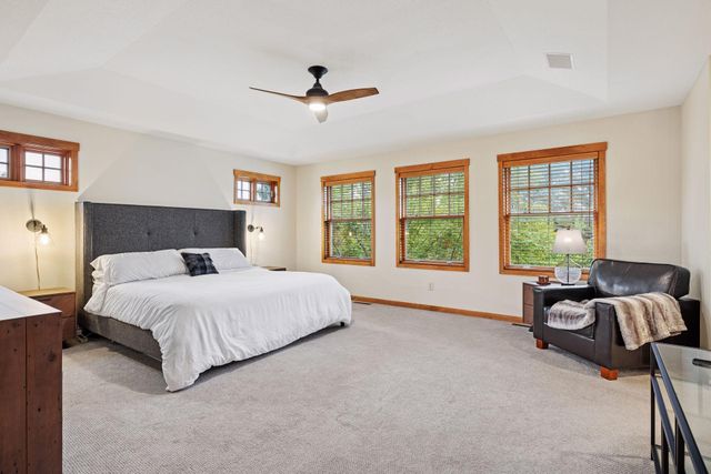 2934 Bobcat Trail NW, Prior Lake, MN 55372