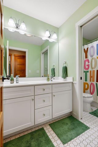 2934 Bobcat Trail NW, Prior Lake, MN 55372