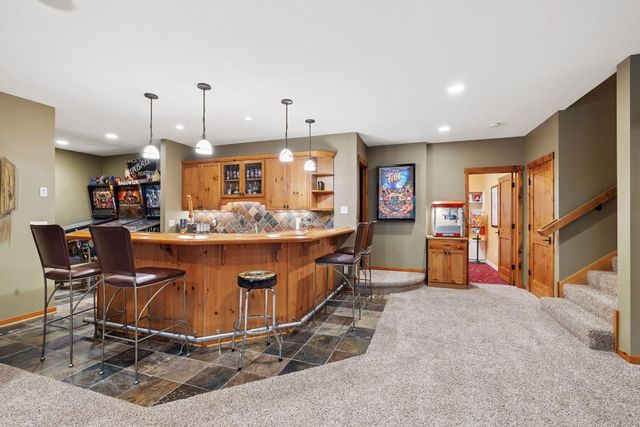 2934 Bobcat Trail NW, Prior Lake, MN 55372