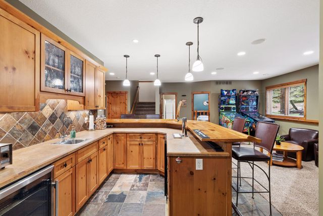 2934 Bobcat Trail NW, Prior Lake, MN 55372