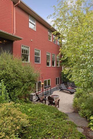 2934 Bobcat Trail NW, Prior Lake, MN 55372