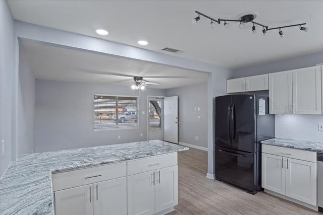 1302 Ann Arbor Drive, Corsicana, TX 75110