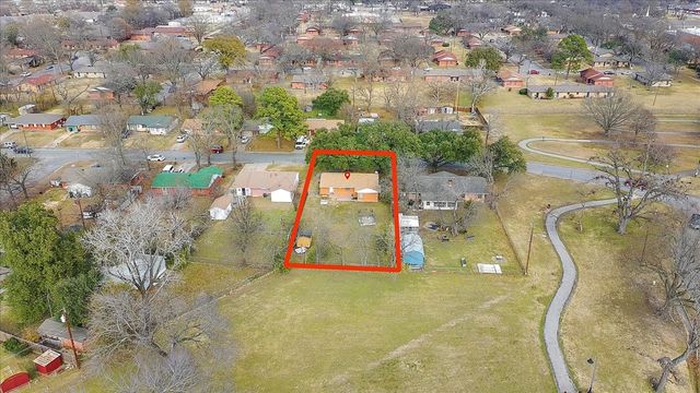 1302 Ann Arbor Drive, Corsicana, TX 75110