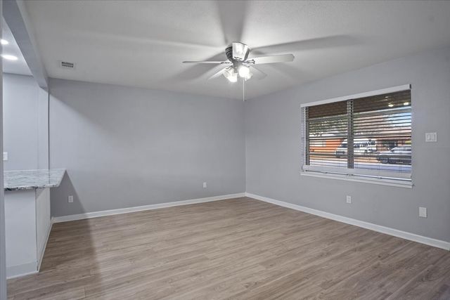 1302 Ann Arbor Drive, Corsicana, TX 75110