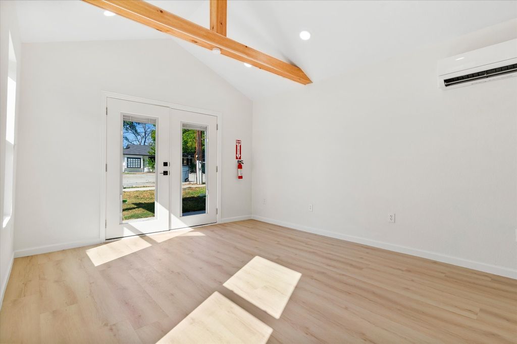 241C S Main Street, Keller, TX 76248 — photo 5