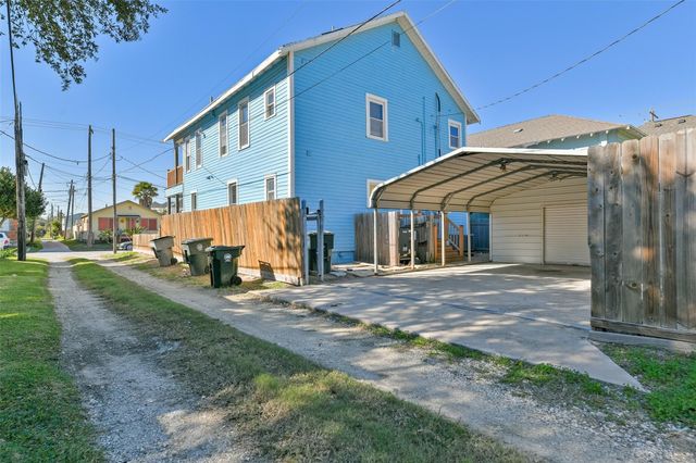 1712 19th Street 2, Galveston, TX 77550