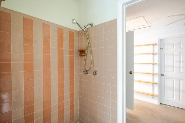 1721 WOODRIDGE DRIVE, Clearwater, FL 33756