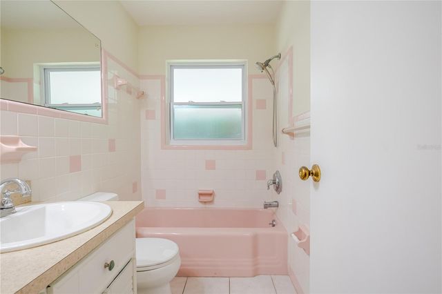 1721 WOODRIDGE DRIVE, Clearwater, FL 33756