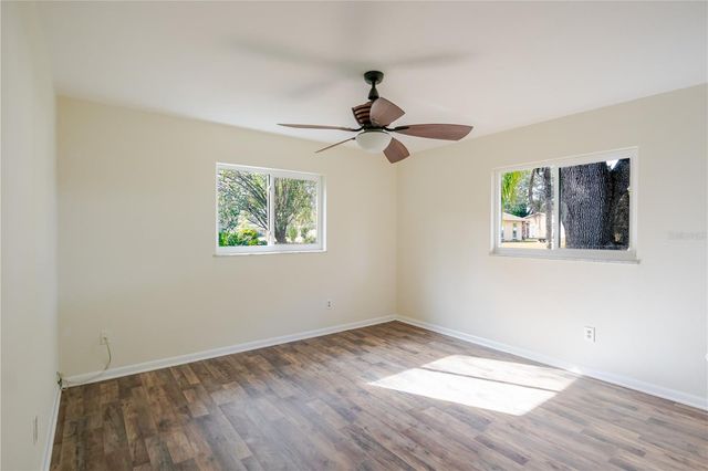 1721 WOODRIDGE DRIVE, Clearwater, FL 33756