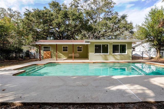 1721 WOODRIDGE DRIVE, Clearwater, FL 33756