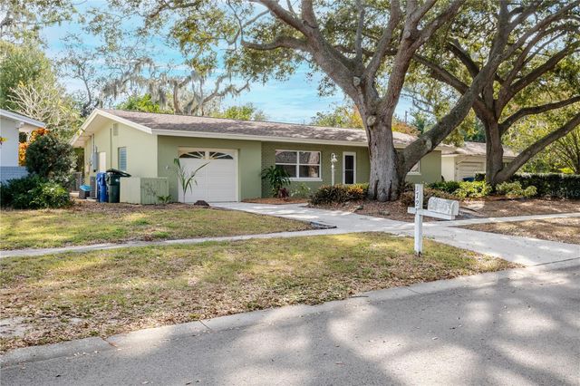 1721 WOODRIDGE DRIVE, Clearwater, FL 33756