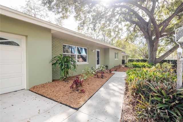 1721 WOODRIDGE DRIVE, Clearwater, FL 33756