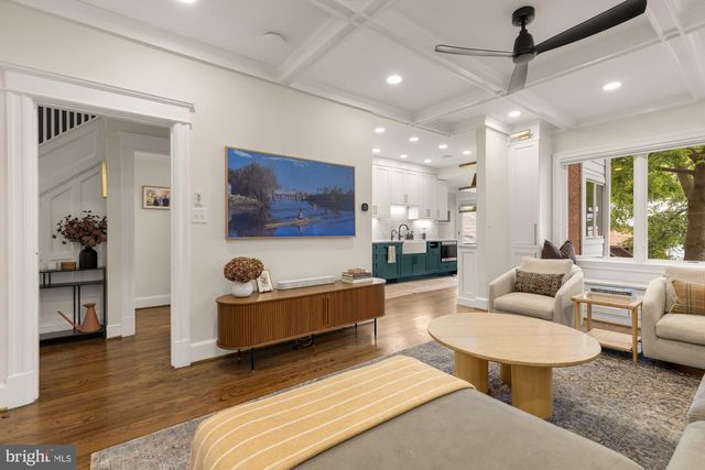 1654 HOBART ST NW, Washington, DC 20009