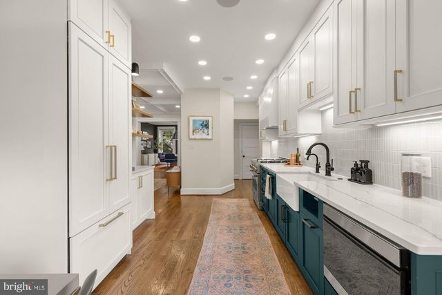 1654 HOBART ST NW, Washington, DC 20009