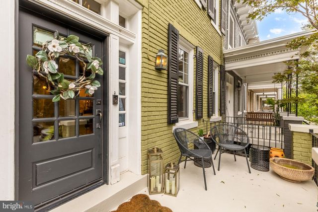 1654 HOBART ST NW, Washington, DC 20009
