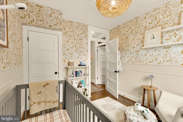 1654 HOBART ST NW, Washington, DC 20009