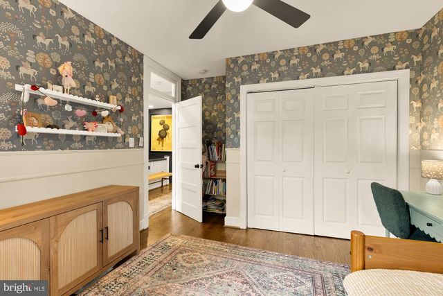1654 HOBART ST NW, Washington, DC 20009