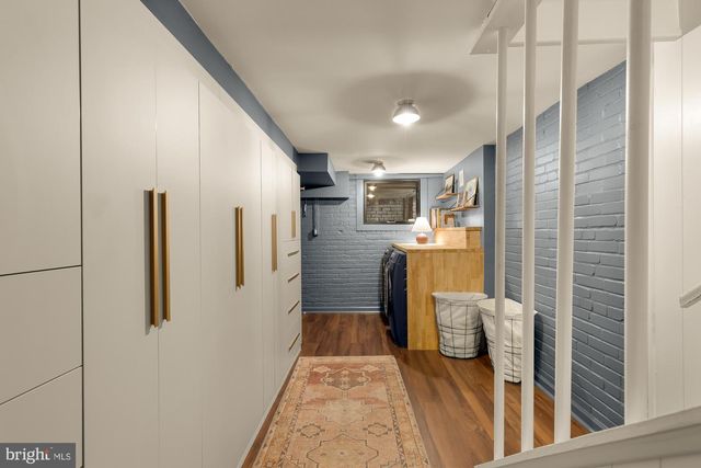 1654 HOBART ST NW, Washington, DC 20009