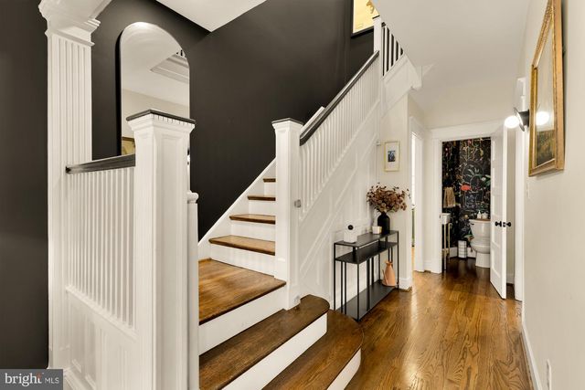 1654 HOBART ST NW, Washington, DC 20009