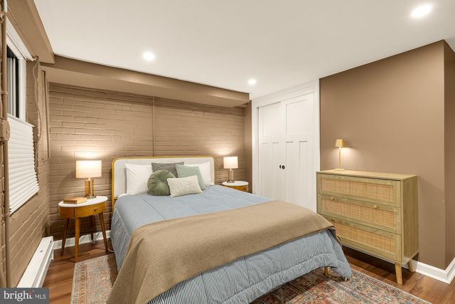 1654 HOBART ST NW, Washington, DC 20009