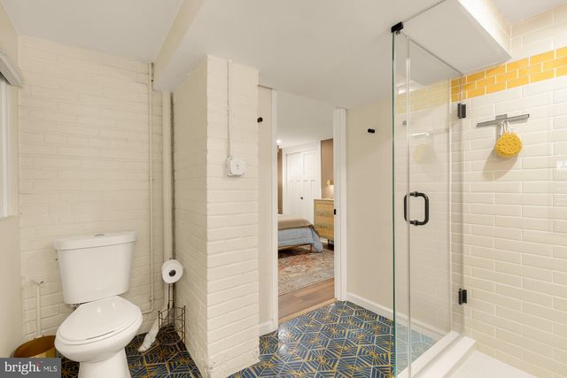 1654 HOBART ST NW, Washington, DC 20009