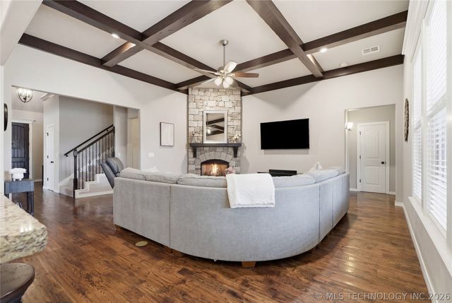 7081 E 125th Street S, Bixby, OK 74008