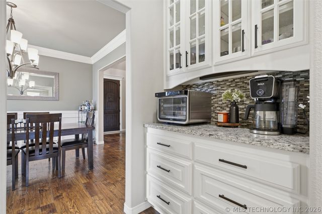 7081 E 125th Street S, Bixby, OK 74008