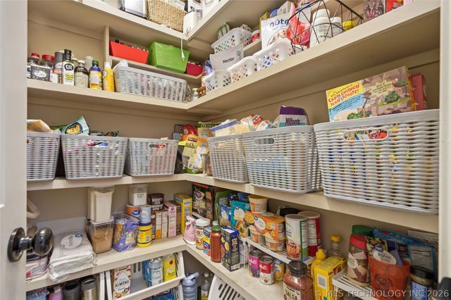 7081 E 125th Street S, Bixby, OK 74008