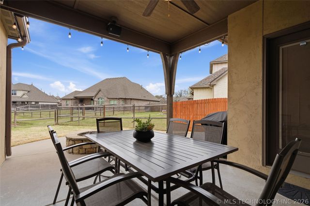 7081 E 125th Street S, Bixby, OK 74008