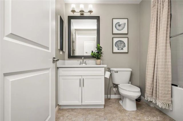 88 Capricorn, Irvine, CA 92618