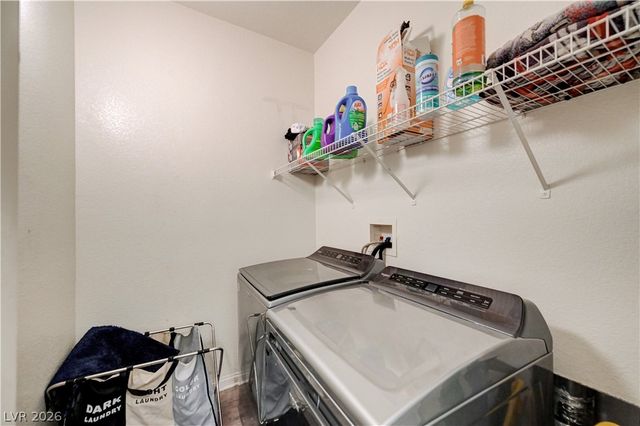6105 Glenborough Street, Las Vegas, NV 89115