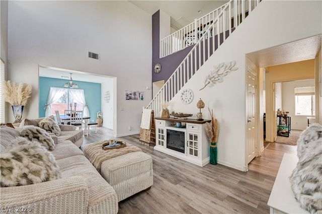 6105 Glenborough Street, Las Vegas, NV 89115