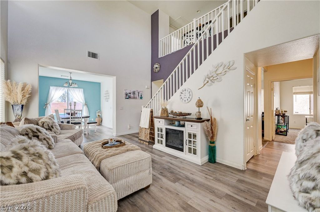6105 Glenborough Street, Las Vegas, NV 89115 — photo 5