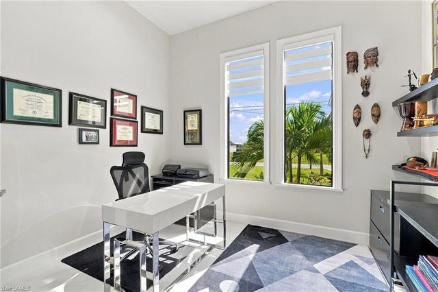 516 NW 35th PL, Cape Coral, FL 33993