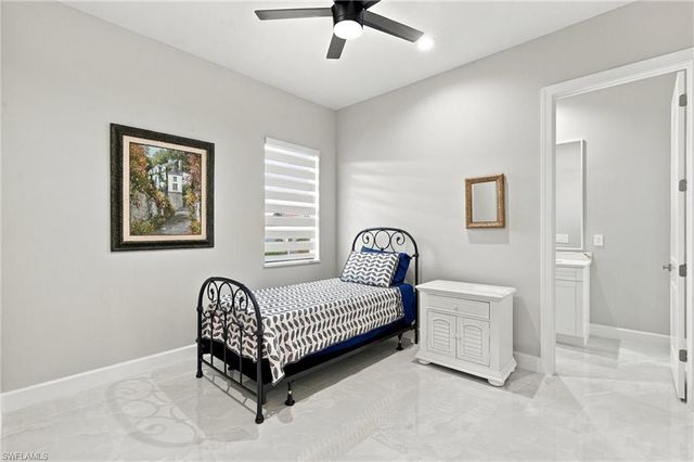516 NW 35th PL, Cape Coral, FL 33993