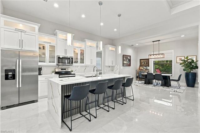 516 NW 35th PL, Cape Coral, FL 33993