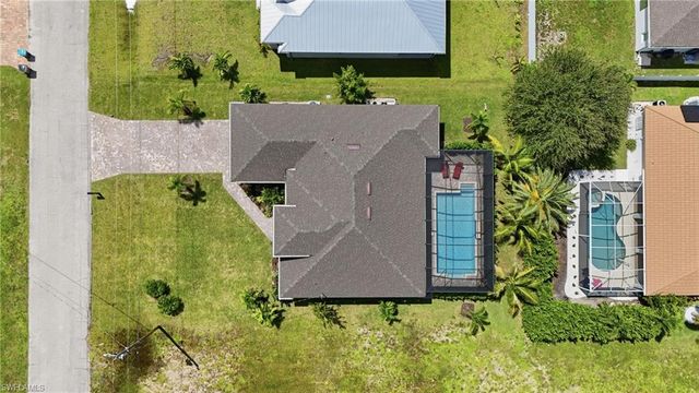 516 NW 35th PL, Cape Coral, FL 33993