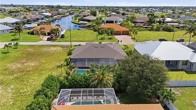 516 NW 35th PL, Cape Coral, FL 33993