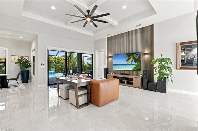516 NW 35th PL, Cape Coral, FL 33993