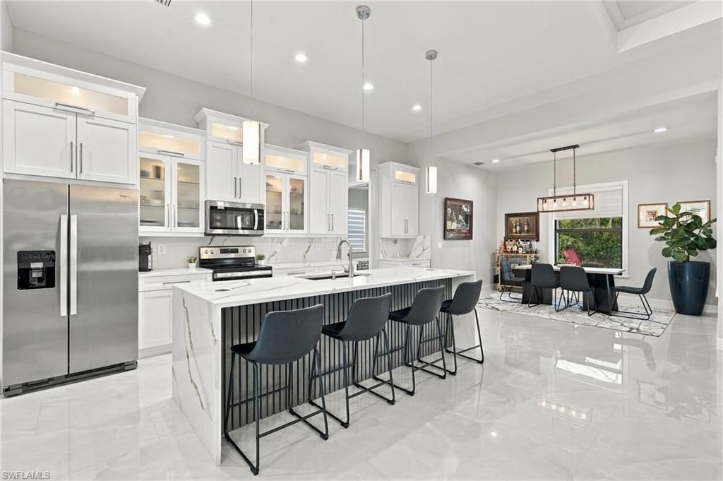 516 NW 35th PL, CAPE CORAL, FL 33993 — photo 3
