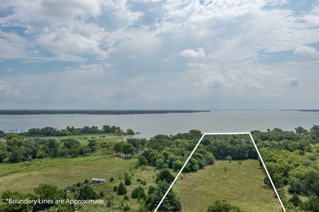 1006 S Telegraph Circle, Quinlan, TX 75474