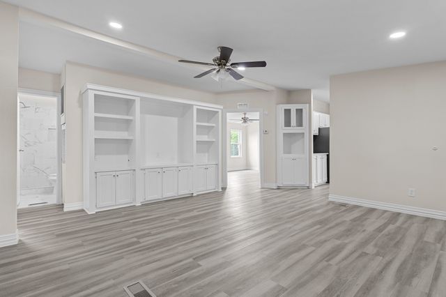 1006 S Telegraph Circle, Quinlan, TX 75474