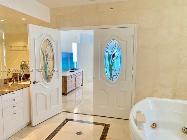 17555 Collins Ave 1503, Sunny Isles Beach, FL 33160
